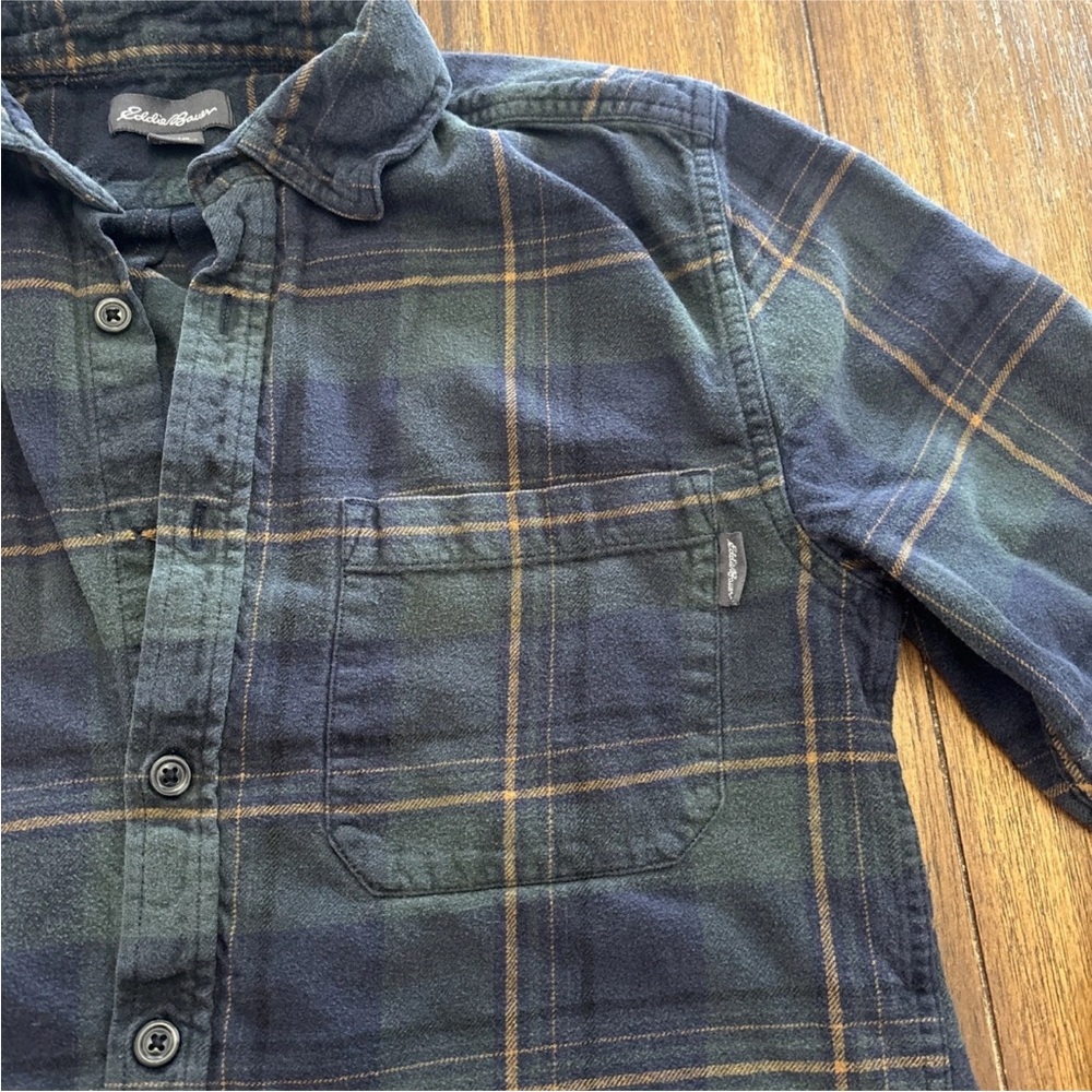 EDDIE BAUER Women Button Down Collar Blue Plaid Flannel Shirt Women's Size Small - Picture 3 of 15